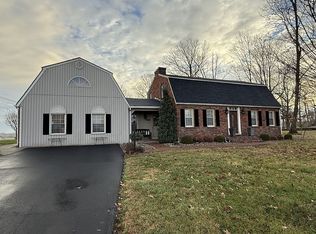 303 Cardinal Dr, Greensburg, KY 42743