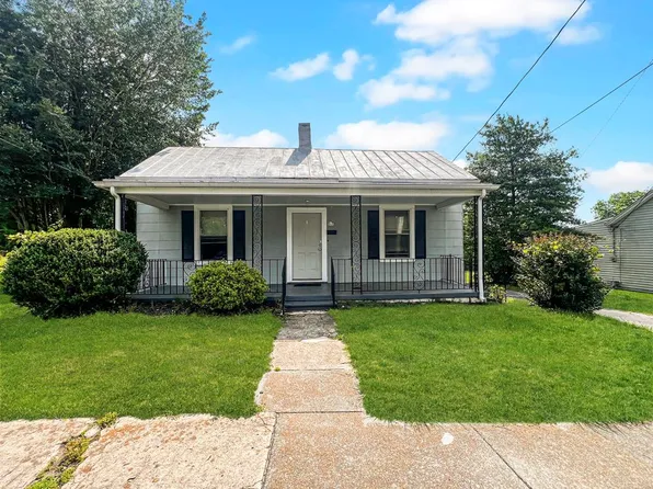 57 Glen Oak Dr, Danville, VA 24541