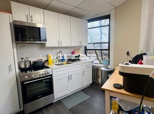 583 Beacon St APT 7, Boston, MA 02215