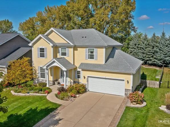 3524 Hopewell Pl, Elgin, IL 60124