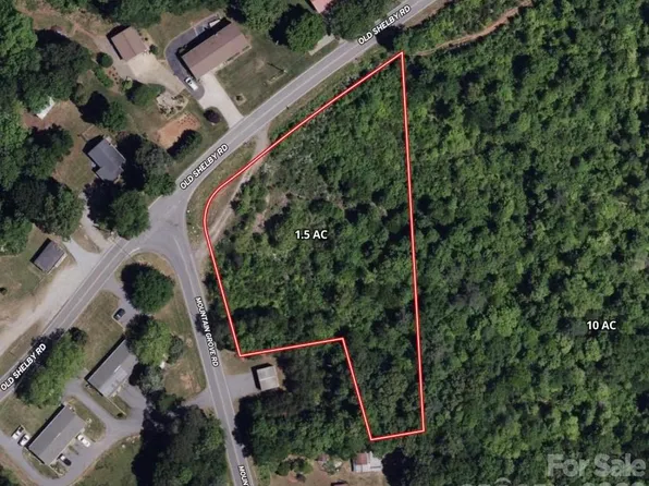 2936 Old Shelby Rd, Hickory, NC 28602