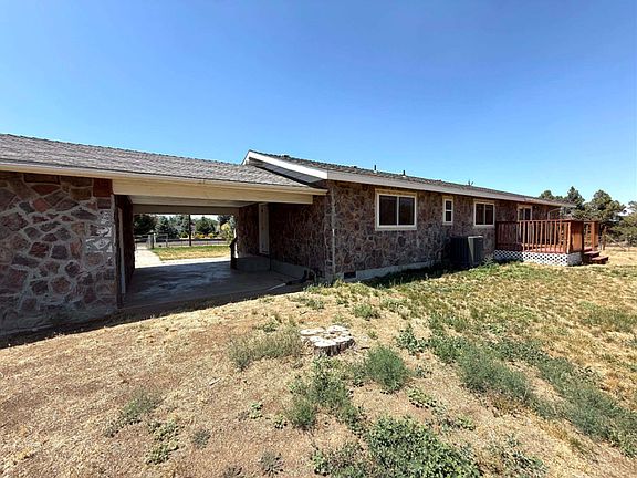 5th image of 3890 NW 25th St