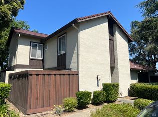 161 Fairoaks Dr, Vacaville, CA 95688
