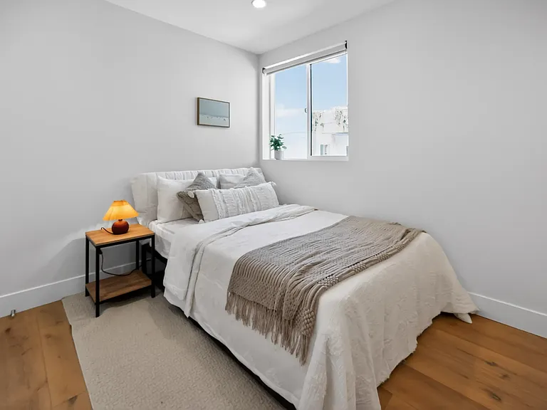 1223 W 37th Dr #1221 — Photo 3