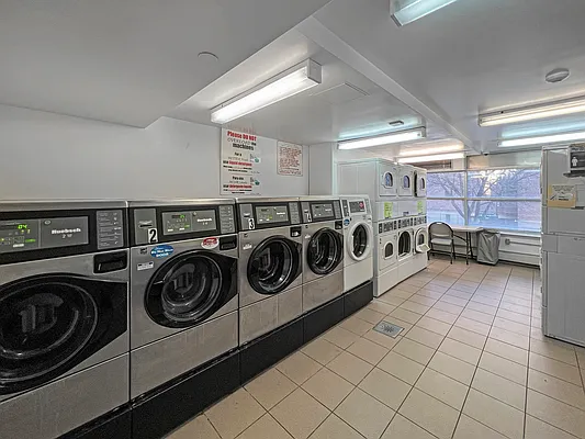 Rented by Douglas Elliman | media 22