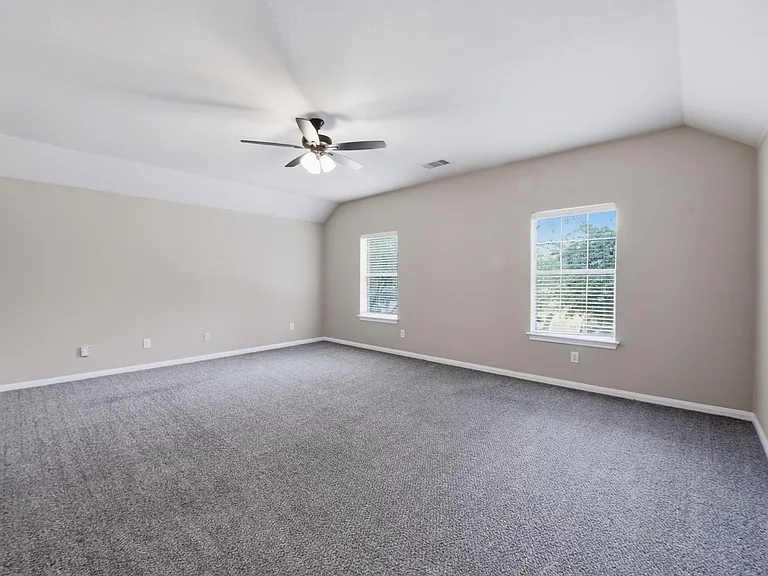 1702 Bonnyton Ln — Photo 18