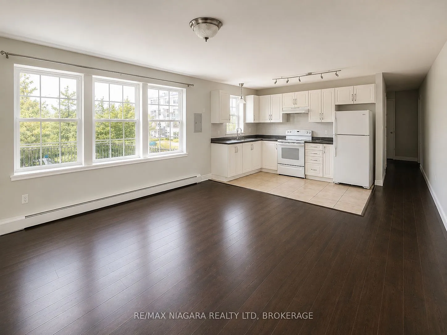 2 bed, $1,699 — Photo 3