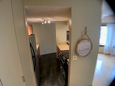 3151 Dean Ct APT 301, Minneapolis, MN 55416 | Zillow