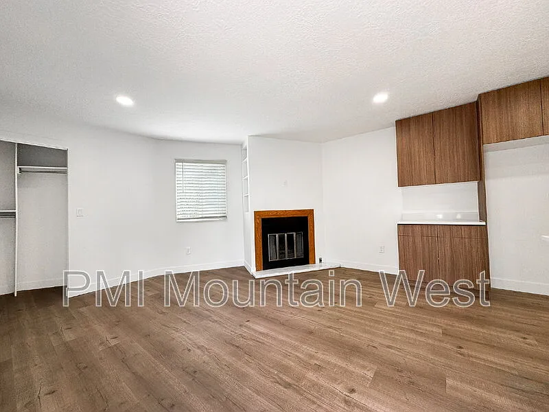 1 bed, 1.0 bath, 750 sqft, $1,350 — Photo 4