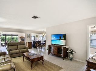 6223 Red Cedar Cir, Greenacres, FL 33463