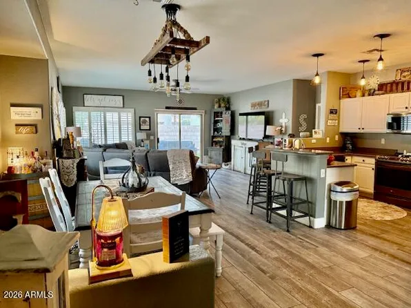 6267 S TERESA Drive, Chandler, AZ 85249