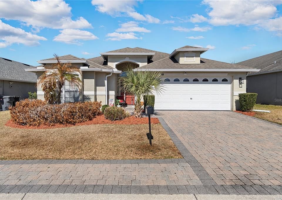 1st image of 140 Old Bridge Cir