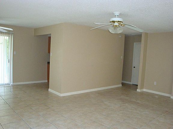 4th image of 224 E Forest Ave
