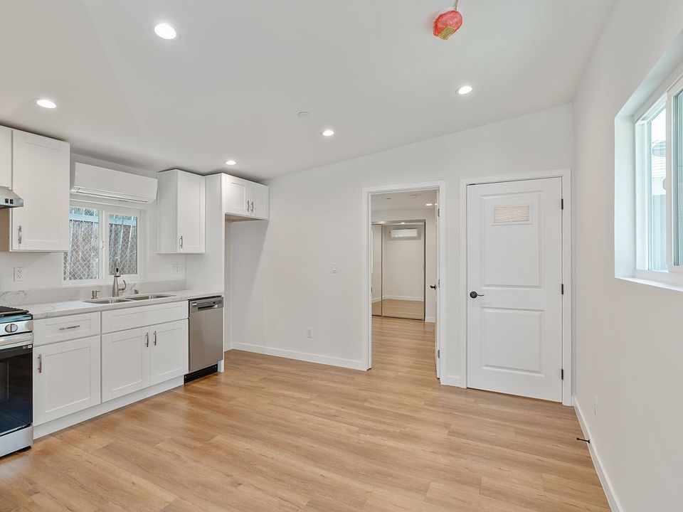 Living Room & Kitchen