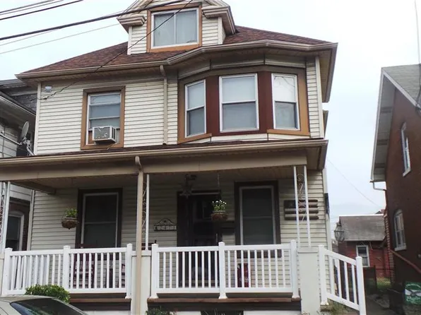 2471 Birch St, Easton, PA 18042