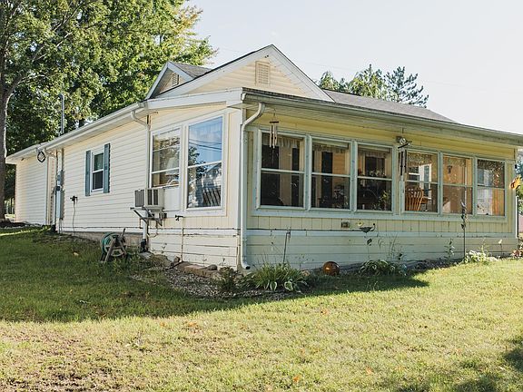 5th image of 1041 Radov Dr