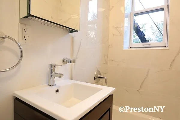 Rented by JM Preston Properties LLC | media 37