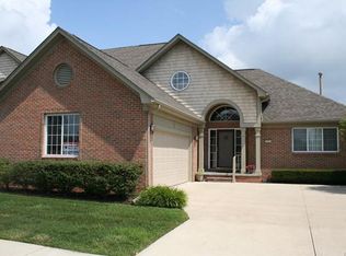 33843 Au Sable Dr, Chesterfield, MI 48047