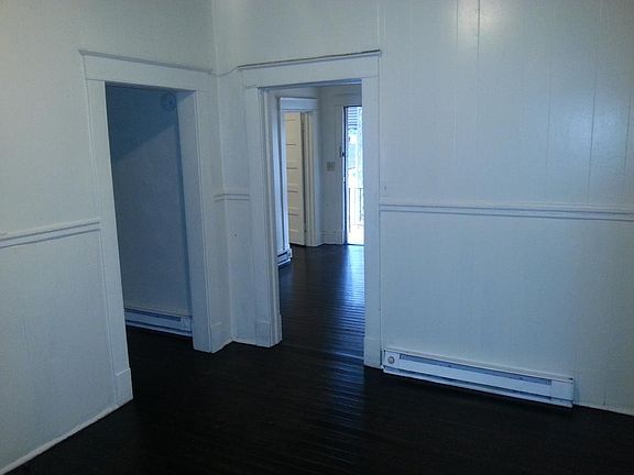 4th image of 4105 Lynhaven Ave