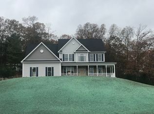 16 Longbrook Dr, Cumberland, RI 02864