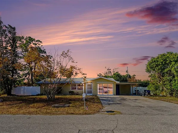 3468 Roslyn Rd, Venice, FL 34293