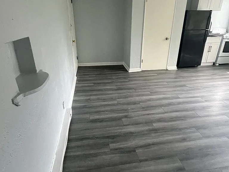 4056 Reading Rd — Photo 13
