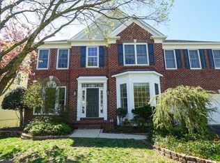8205 Pasquel Flower Pl, Lorton, VA 22079