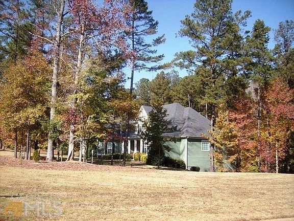 4th image of 56 Sandisfield Dr