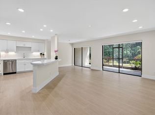 5630 Coach House Cir APT B, Boca Raton, FL 33486