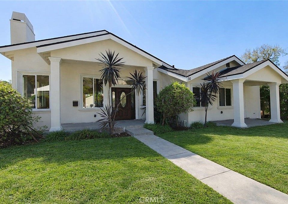 1st image of 30 Victoria Ln