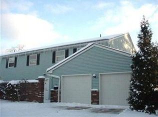 138 Townsend Ct, Mentor, OH