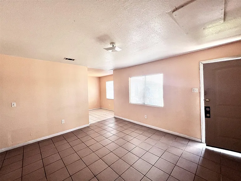 6802 Sayers St #A — Photo 21