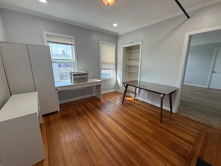 68-70 Wyeth St #3 — Photo 6