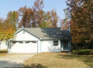 126 Diamond Dr, Athens, GA 30605