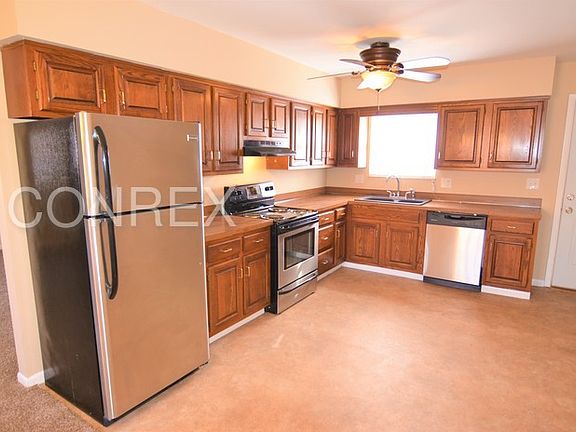 2nd image of 2252 N Curry Dr