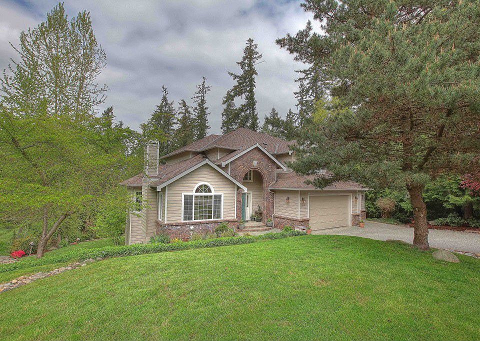 1st image of 206 209th Pl SE