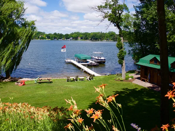 7321 Dogwood Rd, Excelsior, MN 55331