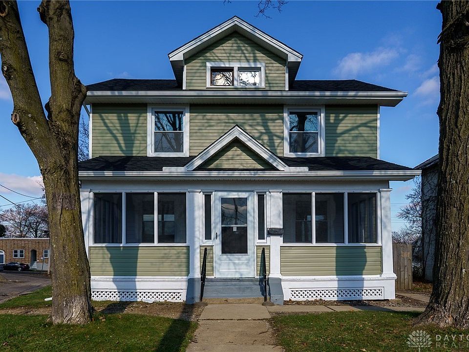 1st image of 17 Fernwood Ave