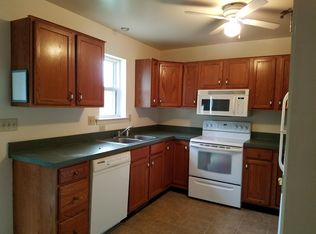 75 Chapel View Dr, Reinholds, PA