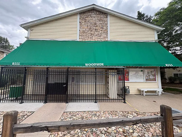 8555 Fairmount Dr #B205 — Photo 14