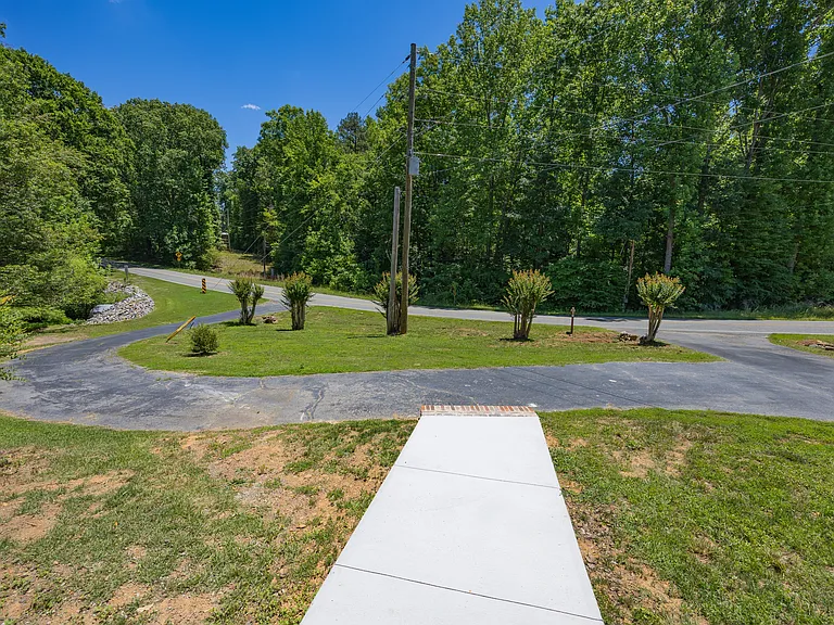 2200 Danny Bell Rd — Photo 12