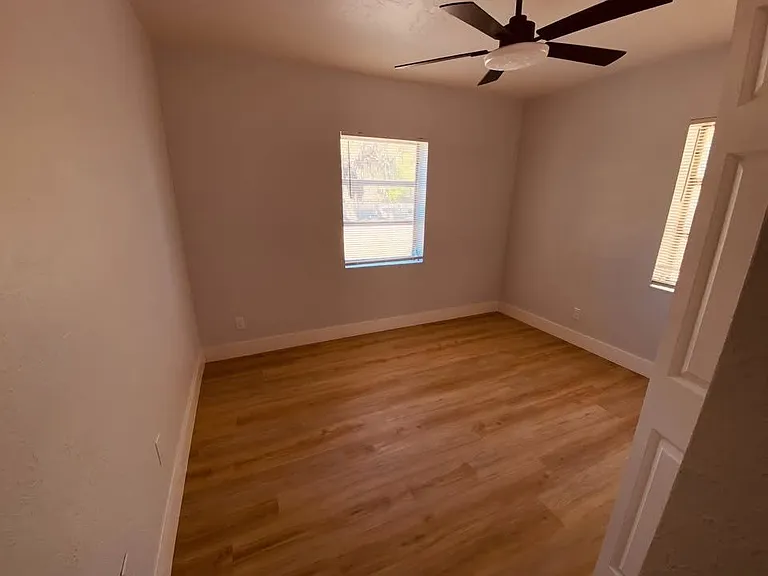 131 W Atwater Ave — Photo 12