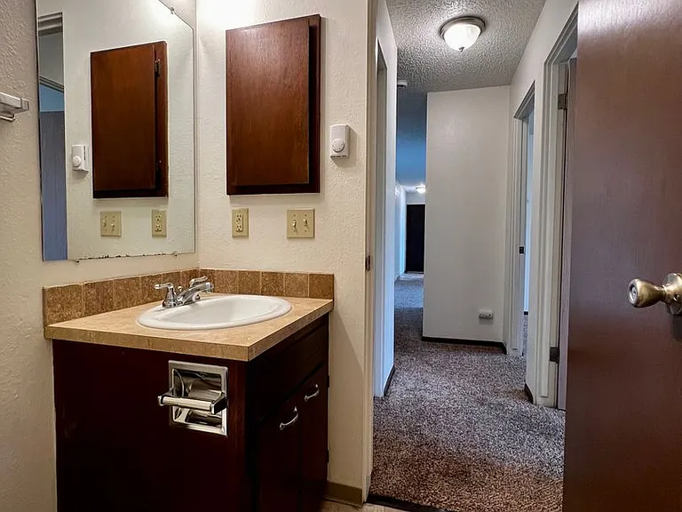 105 W Fremont Ave — Photo 13