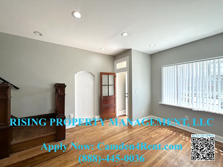 749 Spruce St — Photo 15