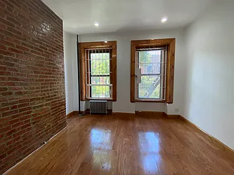 Rented by Best Apartments North Inc