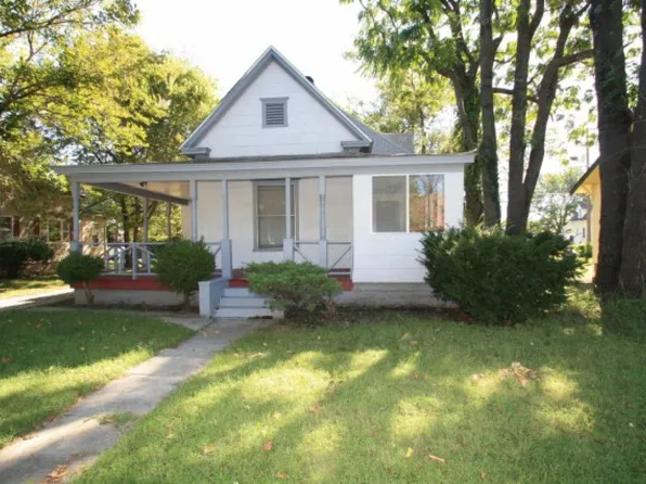 725 S Sergeant Ave, Joplin, MO 64801