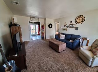 1516 Harry Rd, Manhattan, KS 66502