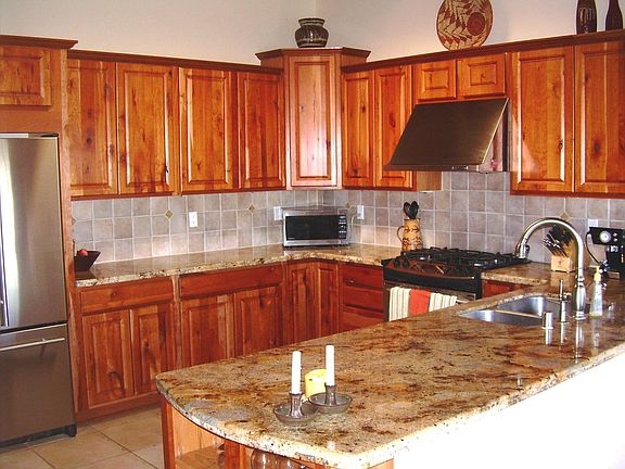 2nd image of 109 Avenida Frijoles