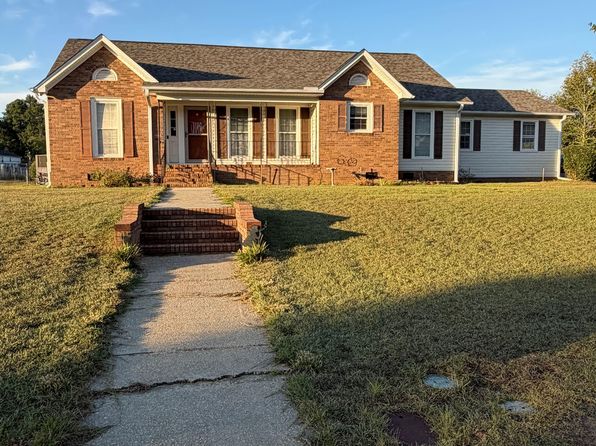 106 Bradford Dr