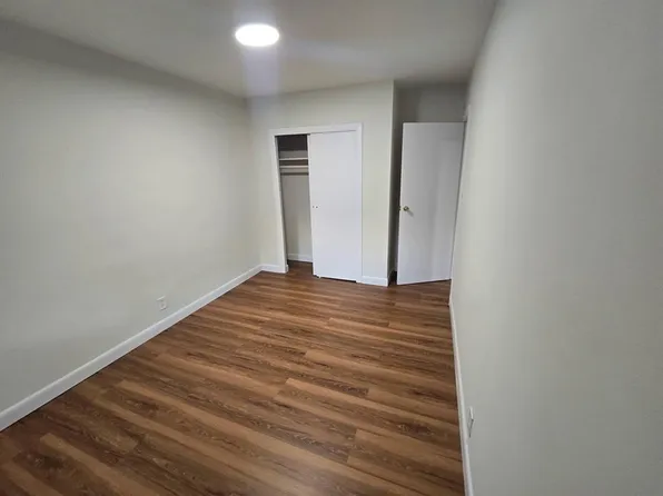 28-29 50th Street image 12 of 24